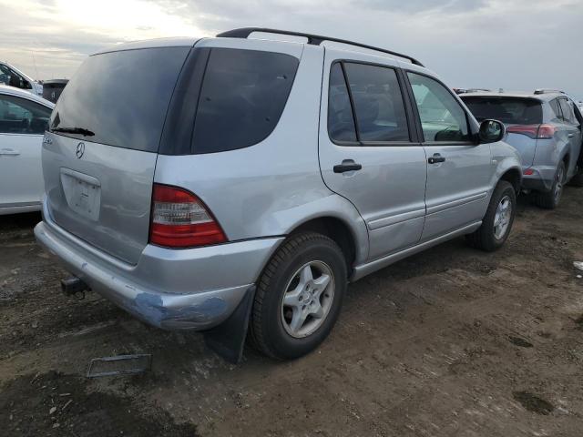 4JGAB54E4YA208594 - 2000 MERCEDES-BENZ ML 320 SILVER photo 3