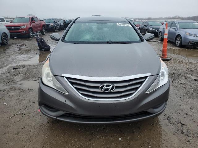 5NPEB4AC3DH694837 - 2013 HYUNDAI SONATA GLS GRAY photo 5