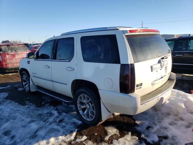 1GYUKBEFXAR113739 - 2010 CADILLAC ESCALADE LUXURY WHITE photo 2