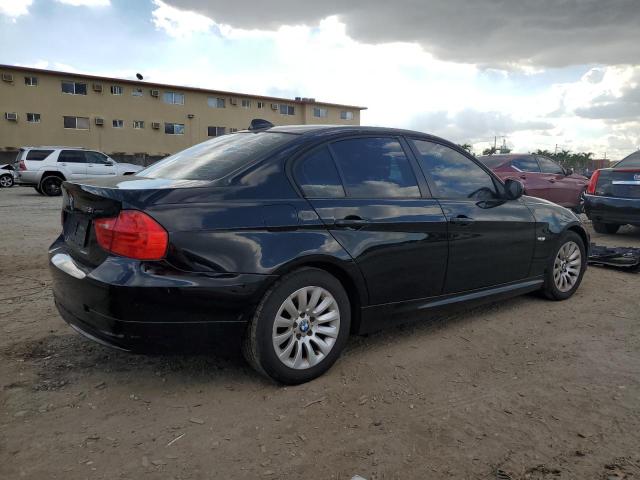 WBAPH77519NM46866 - 2009 BMW 328 I BLACK photo 3