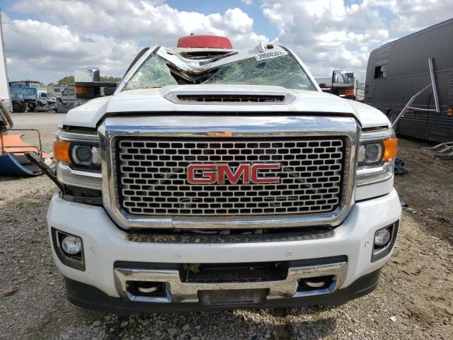 1GT42YEY8HF244173 - 2017 GMC SIERRA K3500 DENALI WHITE photo 5