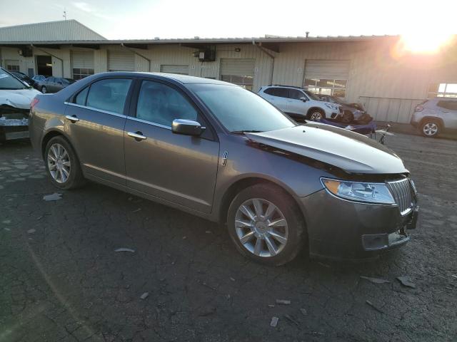 3LNHL2JCXCR834534 - 2012 LINCOLN MKZ GRAY photo 4