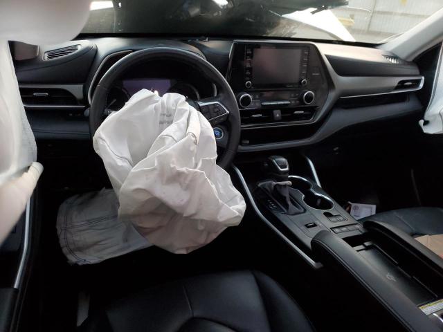 5TDGZRAH8LS503368 - 2020 TOYOTA HIGHLANDER XLE SILVER photo 8