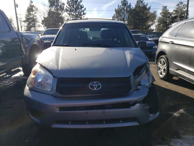 JTEGD20V640018367 - 2004 TOYOTA RAV4 GRAY photo 5