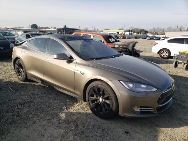 5YJSA1E24GF129974 - 2016 TESLA MODEL S Մոխրագույն լուսանկար 4