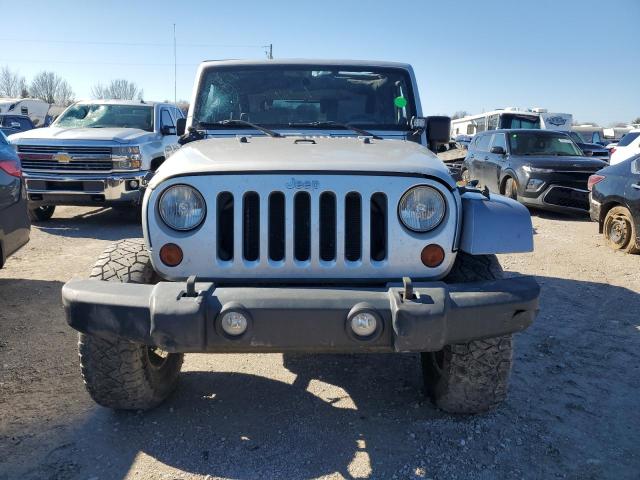 1J8FA24168L541207 - 2008 JEEP WRANGLER X SILVER photo 5