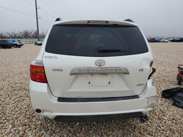 JTEES41A682056874 - 2008 TOYOTA HIGHLANDER WHITE photo 6