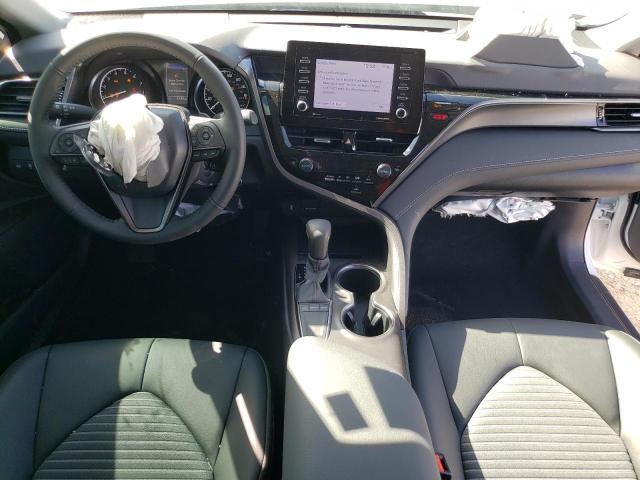 4T1G11AK1PU735554 - 2023 TOYOTA CAMRY SE NIGHT SHADE WHITE photo 8