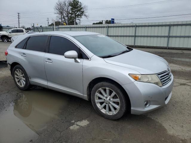 4T3ZA3BB1CU056999 - 2012 TOYOTA VENZA LE SILVER photo 4