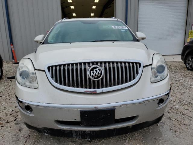 5GAKRBED7BJ145752 - 2011 BUICK ENCLAVE CXL WHITE photo 5