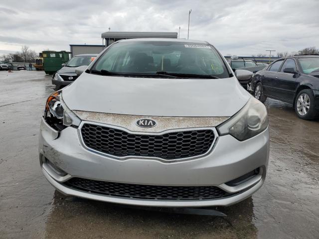 KNAFK4A65E5189623 - 2014 KIA FORTE LX SILVER photo 5