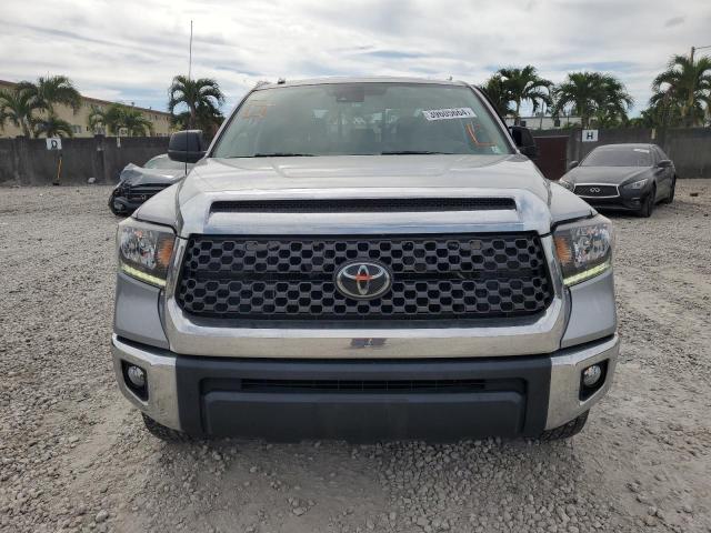 5TFUY5F17KX834509 - 2019 TOYOTA TUNDRA DOUBLE CAB SR/SR5 SILVER photo 5