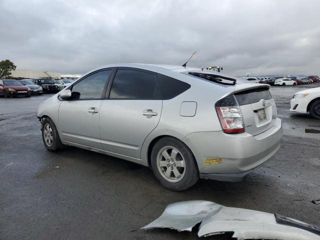 JTDKB20U557024617 - 2005 TOYOTA PRIUS SILVER photo 2