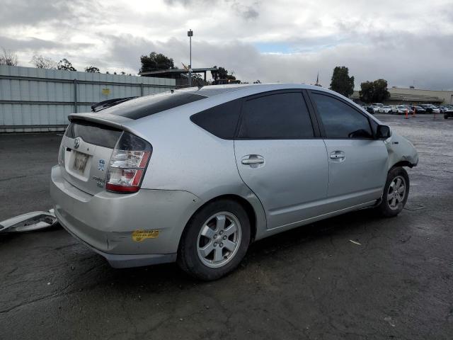 JTDKB20U557024617 - 2005 TOYOTA PRIUS SILVER photo 3