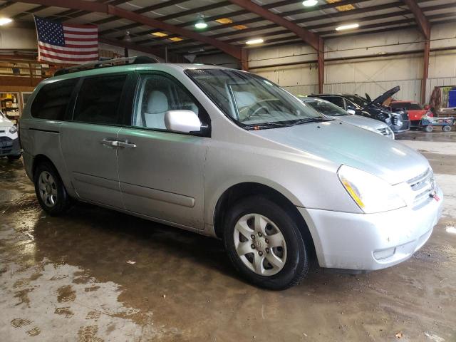 KNDMB233386244313 - 2008 KIA SEDONA EX SILVER photo 4