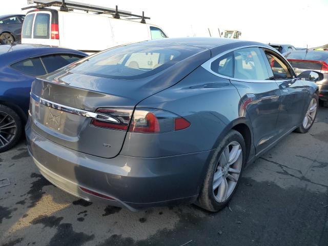 5YJSA1S17EFP41448 - 2014 TESLA MODEL S GRAY photo 3