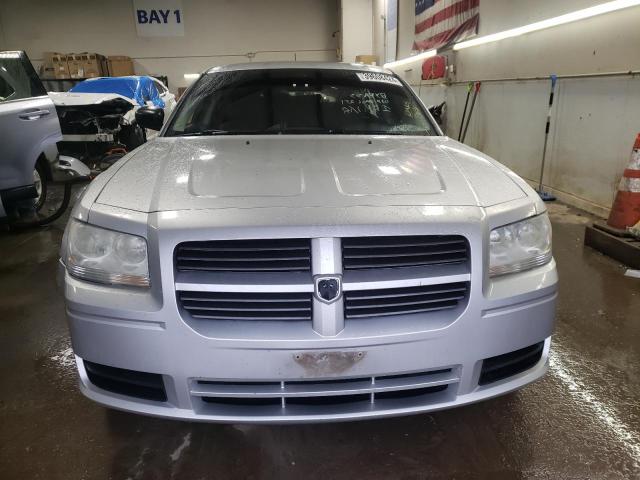 2D4FV47T18H111539 - 2008 DODGE MAGNUM SILVER photo 5