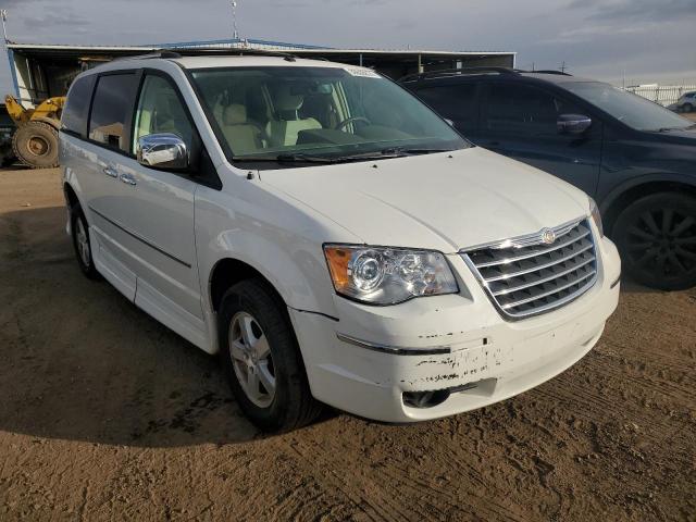 2A8HR64X48R720236 - 2008 CHRYSLER TOWN & COU LIMITED WHITE photo 4