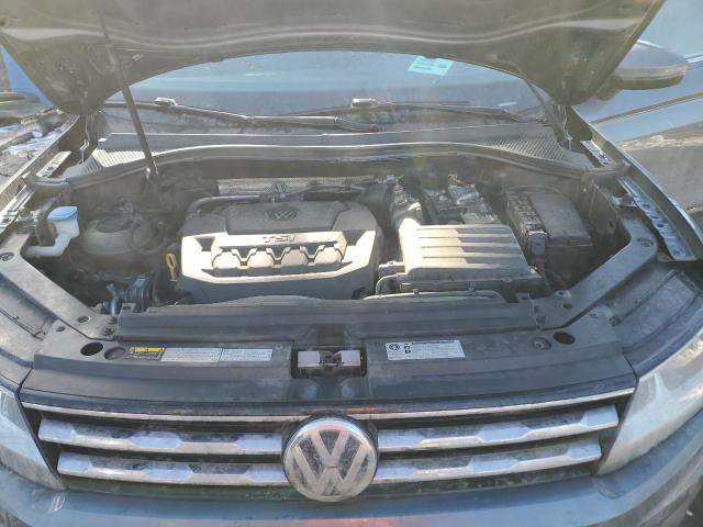 3VV2B7AX4JM216490 - 2018 VOLKSWAGEN TIGUAN SE GRAY photo 11