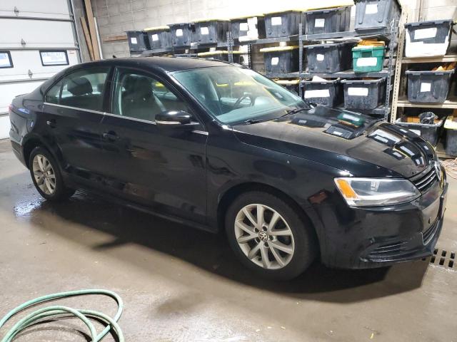 3VWB07AJ2EM423639 - 2014 VOLKSWAGEN JETTA SE BLACK photo 4