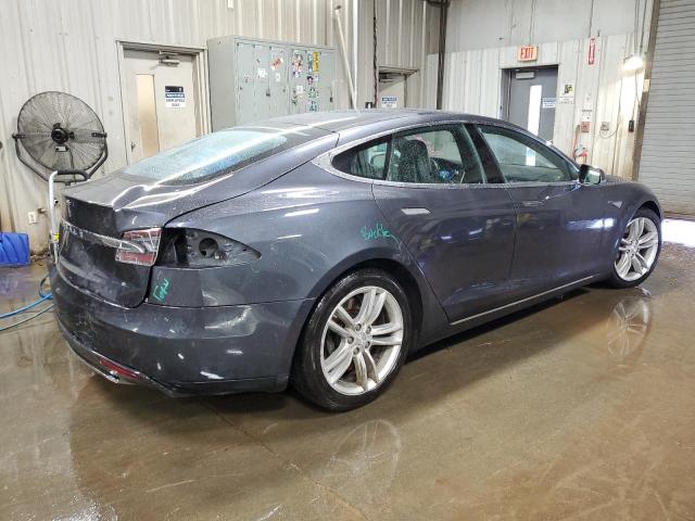 5YJSA1E24GF116528 - 2016 TESLA MODEL S GRAY photo 3