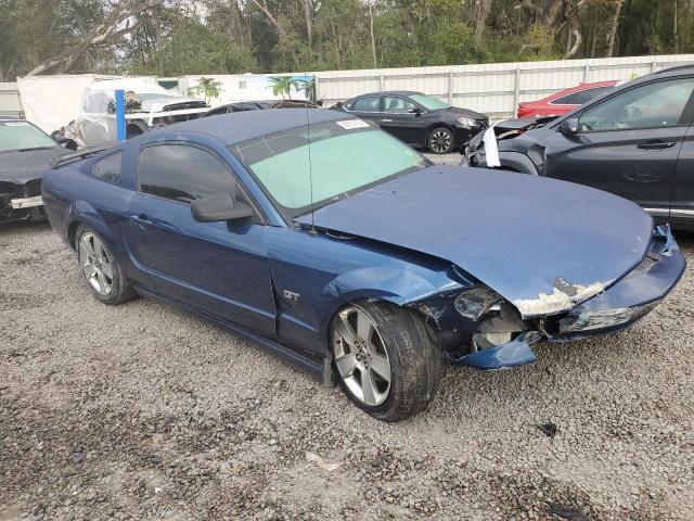 1ZVFT82H365250800 - 2006 FORD MUSTANG GT BLUE photo 4