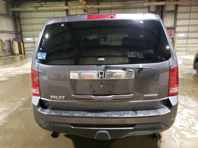 5FNYF3H34FB028881 - 2015 HONDA PILOT SE GRAY photo 6