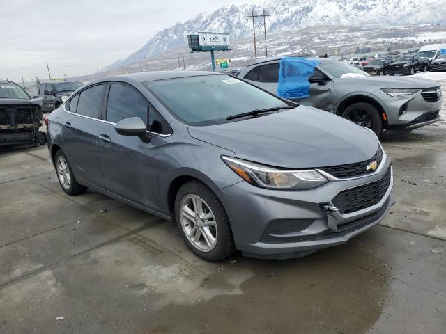 1G1BG5SE5J7131520 - 2018 CHEVROLET CRUZE LT GRAY photo 4