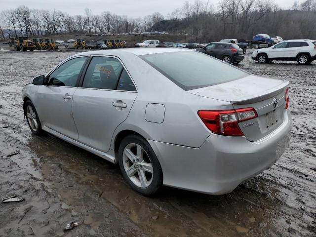 4T1BF1FK9DU675426 - 2013 TOYOTA CAMRY L SILVER photo 2