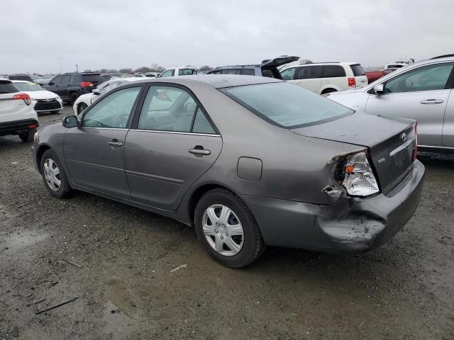 4T1BE32K64U864118 - 2004 TOYOTA CAMRY LE GRAY photo 2