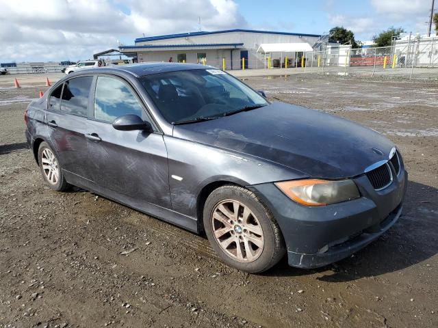 WBAVB13576KX65746 - 2006 BMW 325 I GRAY photo 4