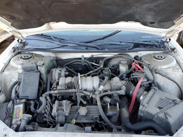 2G2WS522141137690 - 2004 PONTIAC GRAND PRIX GT2 თეთრი ფოტო 11