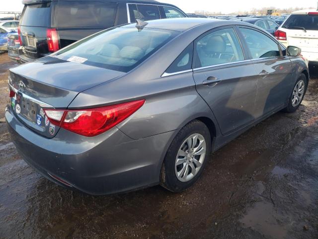 5NPEB4AC9BH282628 - 2011 HYUNDAI SONATA GLS GRAY photo 3