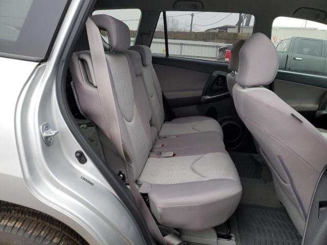 JTMBD33VX75079342 - 2007 TOYOTA RAV4 SILVER photo 11