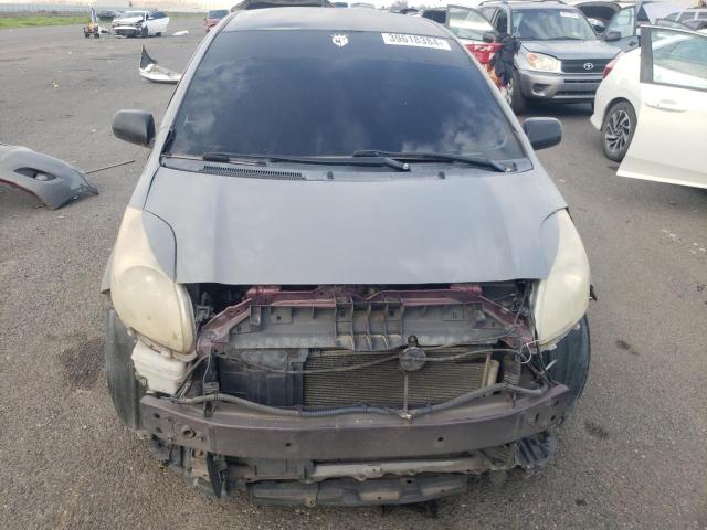 JTDKT4K3XA5295661 - 2010 TOYOTA YARIS SILVER photo 5