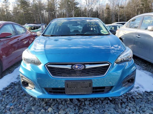 4S3GKAA64J3609142 - 2018 SUBARU IMPREZA BLUE photo 5