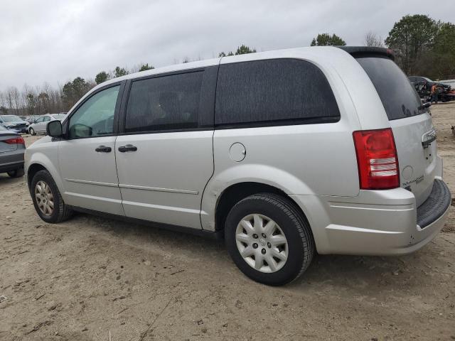 2A8HR44H88R801222 - 2008 CHRYSLER TOWN & COU LX SILVER photo 2