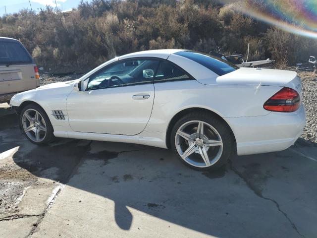 WDBSK7BA7BF162899 - 2011 MERCEDES-BENZ SL 550 WHITE photo 2