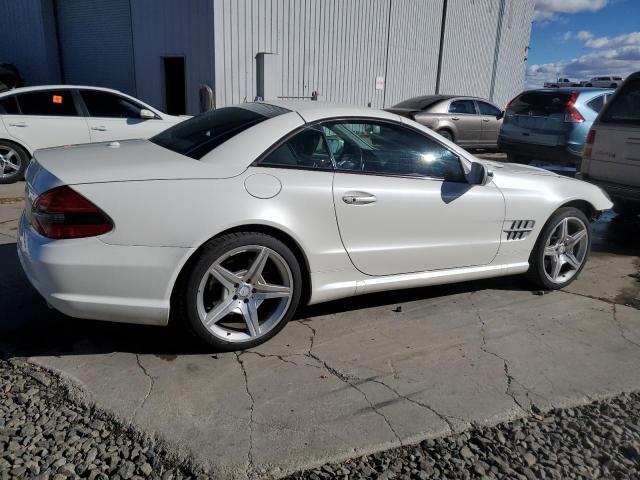 WDBSK7BA7BF162899 - 2011 MERCEDES-BENZ SL 550 WHITE photo 3