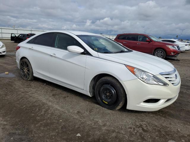 5NPEB4ACXBH051477 - 2011 HYUNDAI SONATA GLS WHITE photo 4