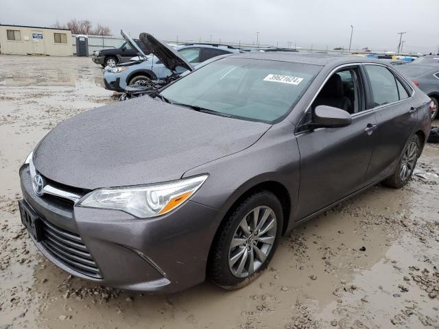 4T1BD1FK4FU142764 - 2015 TOYOTA CAMRY HYBRID GRAY photo 1