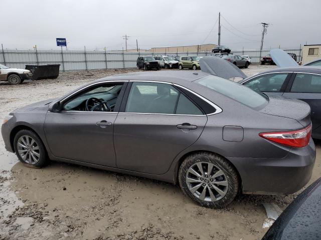 4T1BD1FK4FU142764 - 2015 TOYOTA CAMRY HYBRID GRAY photo 2