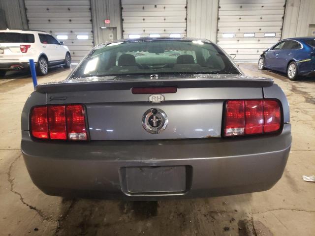 1ZVFT80N675346947 - 2007 FORD MUSTANG GRAY photo 6