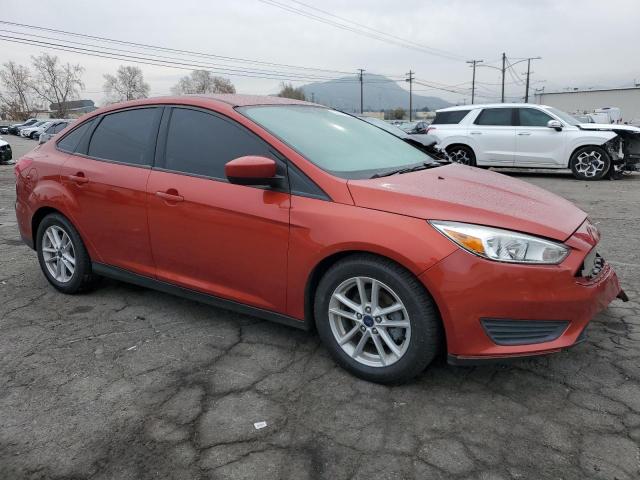 1FADP3FEXJL271011 - 2018 FORD FOCUS SE ORANGE photo 4