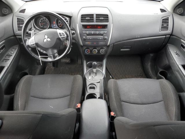 JA4AP3AU5CZ002968 - 2012 MITSUBISHI OUTLANDER ES SILVER photo 8