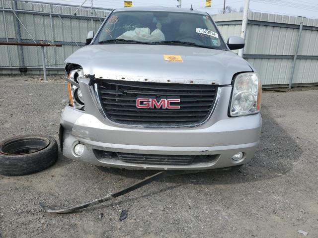 1GKS2CE01CR154167 - 2012 GMC YUKON SLT SILVER photo 5