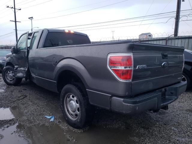 1FTVX1CF0DKD48379 - 2013 FORD F150 SUPER CAB GRAY photo 2