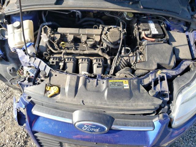 1FAHP3F26CL302765 - 2012 FORD FOCUS SE BLUE photo 11