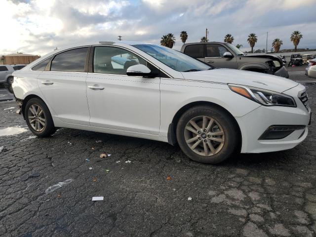 5NPE24AA9FH124522 - 2015 HYUNDAI SONATA ECO WHITE photo 4