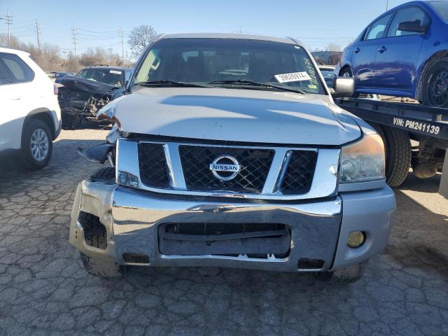 1N6BA0EJ4CN306954 - 2012 NISSAN TITAN S SILVER photo 5